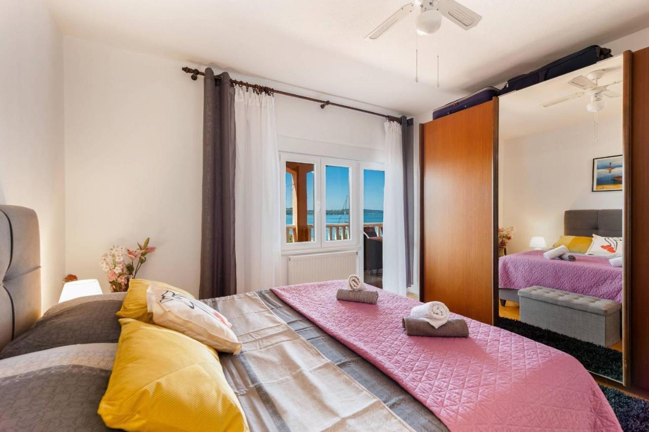 Apartment Lotus Trogir Eksteriør billede